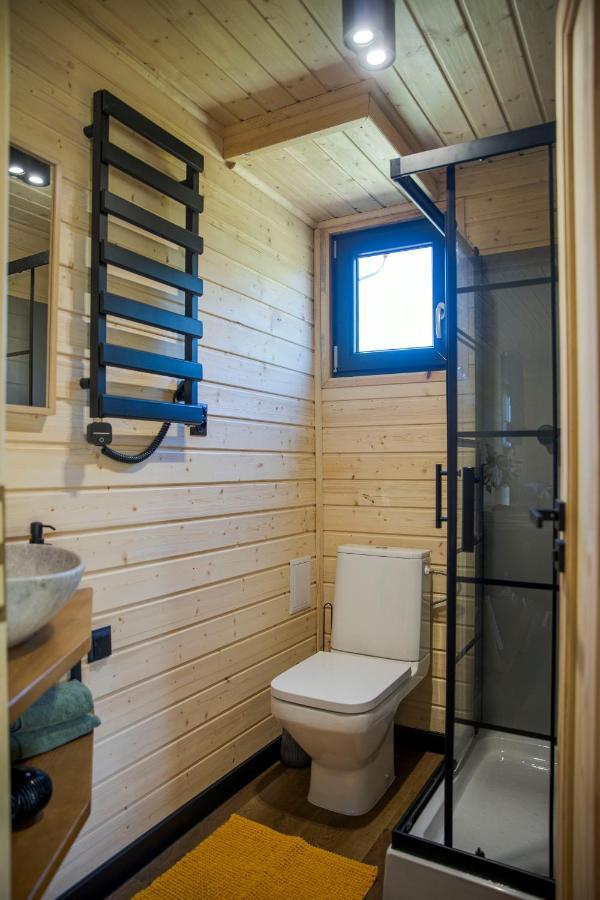 Westfalowachatka Domek Z Jacuzzi Sasino Εξωτερικό φωτογραφία