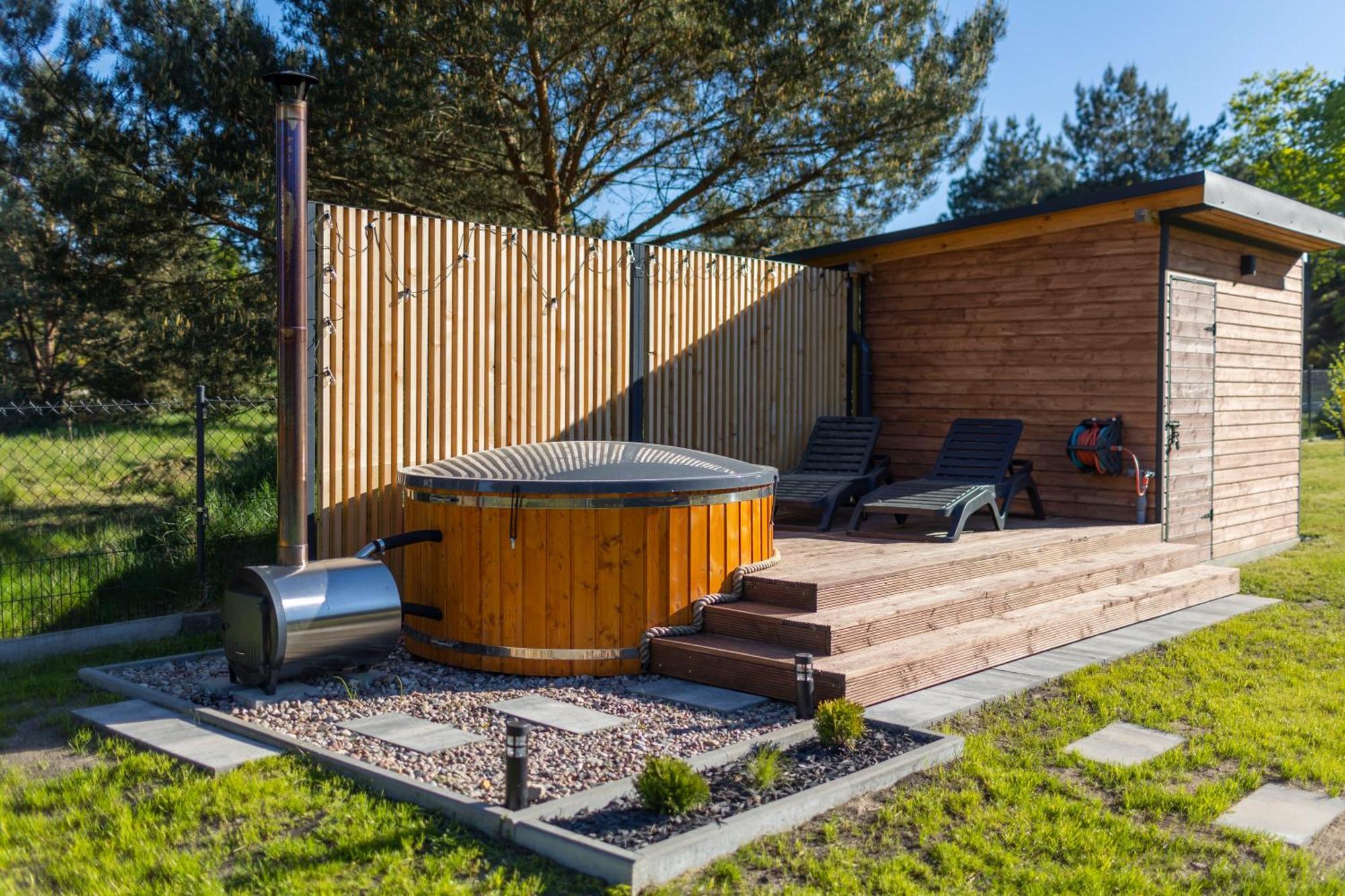 Westfalowachatka Domek Z Jacuzzi Sasino Εξωτερικό φωτογραφία
